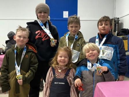 19thumbnail_Groupe_me%CC%81dailles